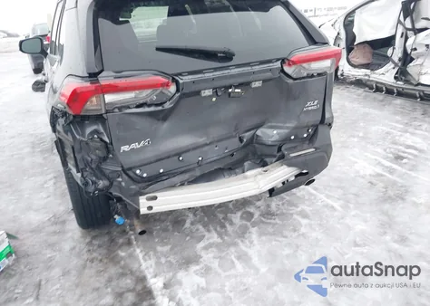 2020 Toyota Rav4 Hybrid Xle z USA, uszkodzony, nr VIN JTMRWRFV3LD067489